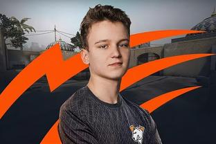 阿尔瓦雷斯身价上涨至9000万欧元，平个人生涯最高身价.