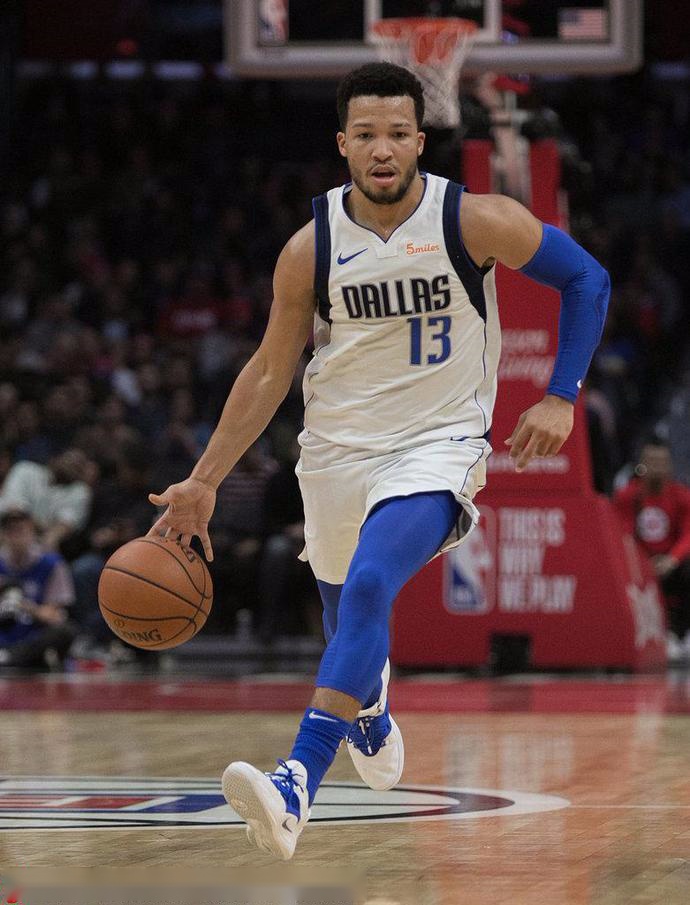 阿尔瓦雷斯 阿尔瓦雷斯