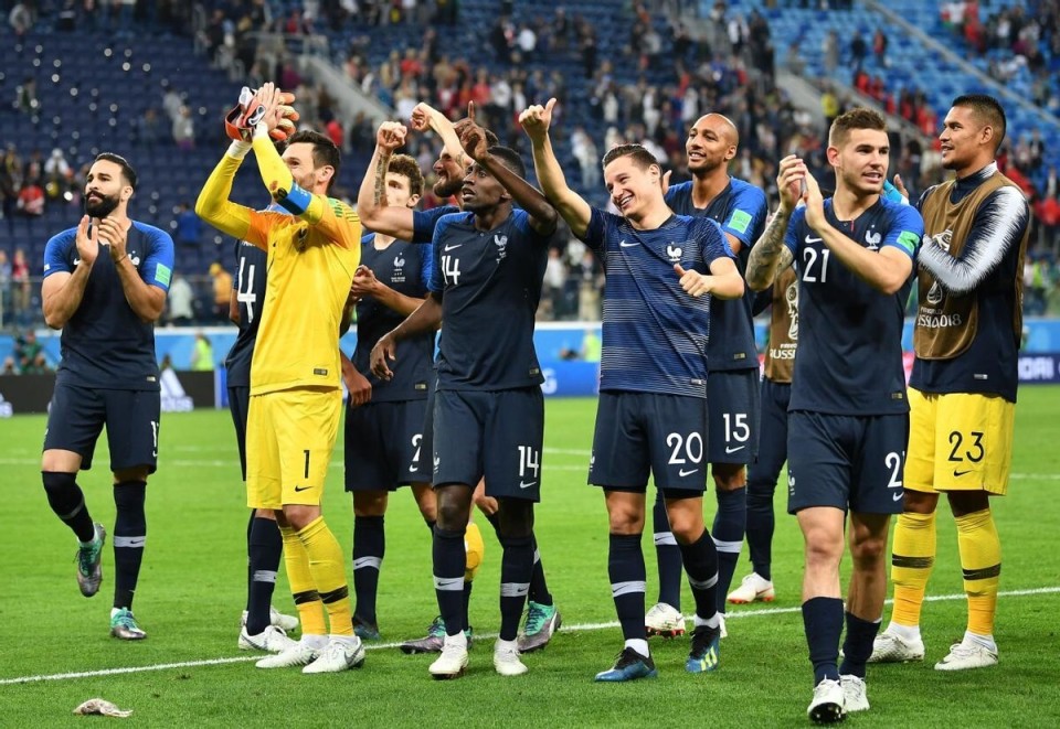 警告是足球 警告是足球