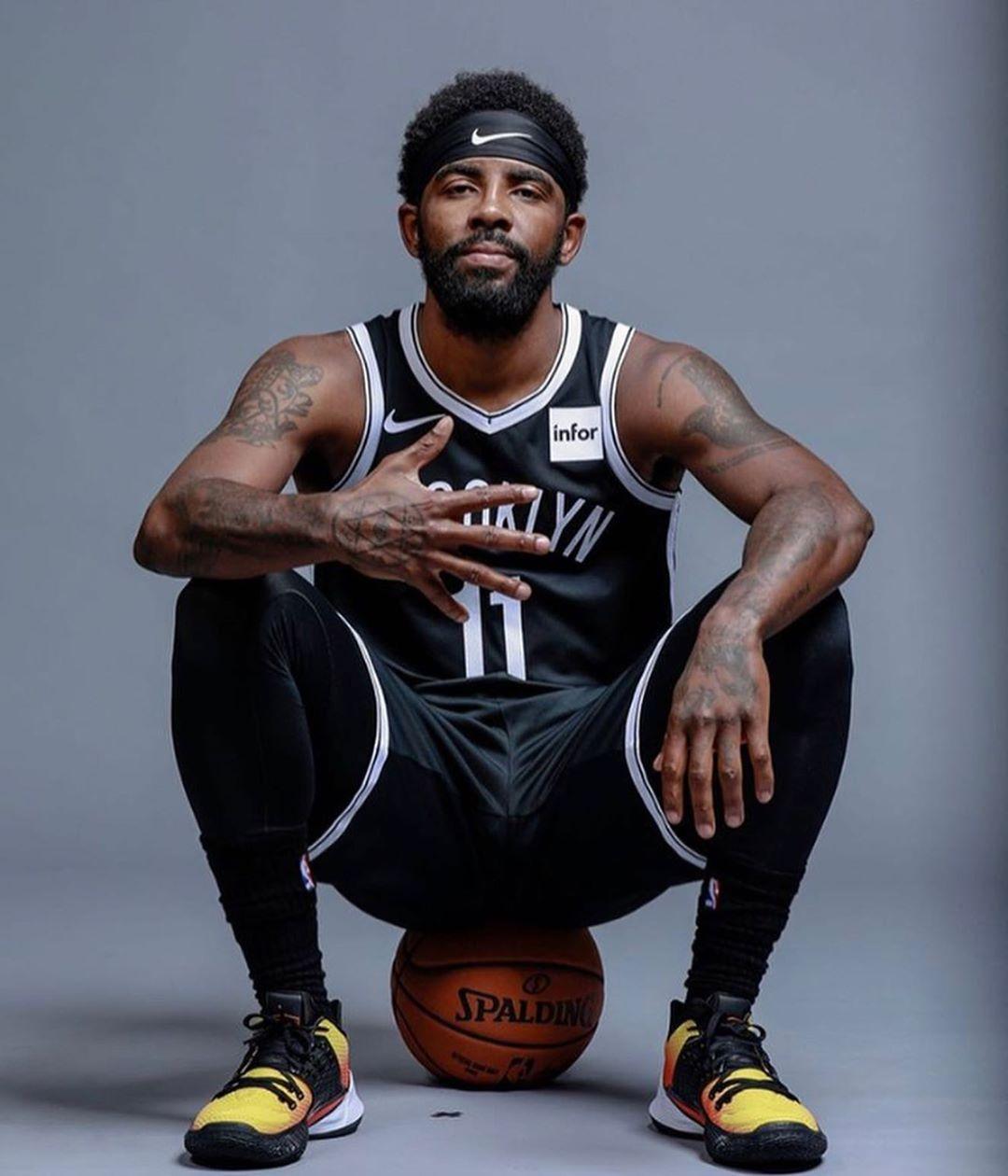 不仅需要稳 不仅需要稳