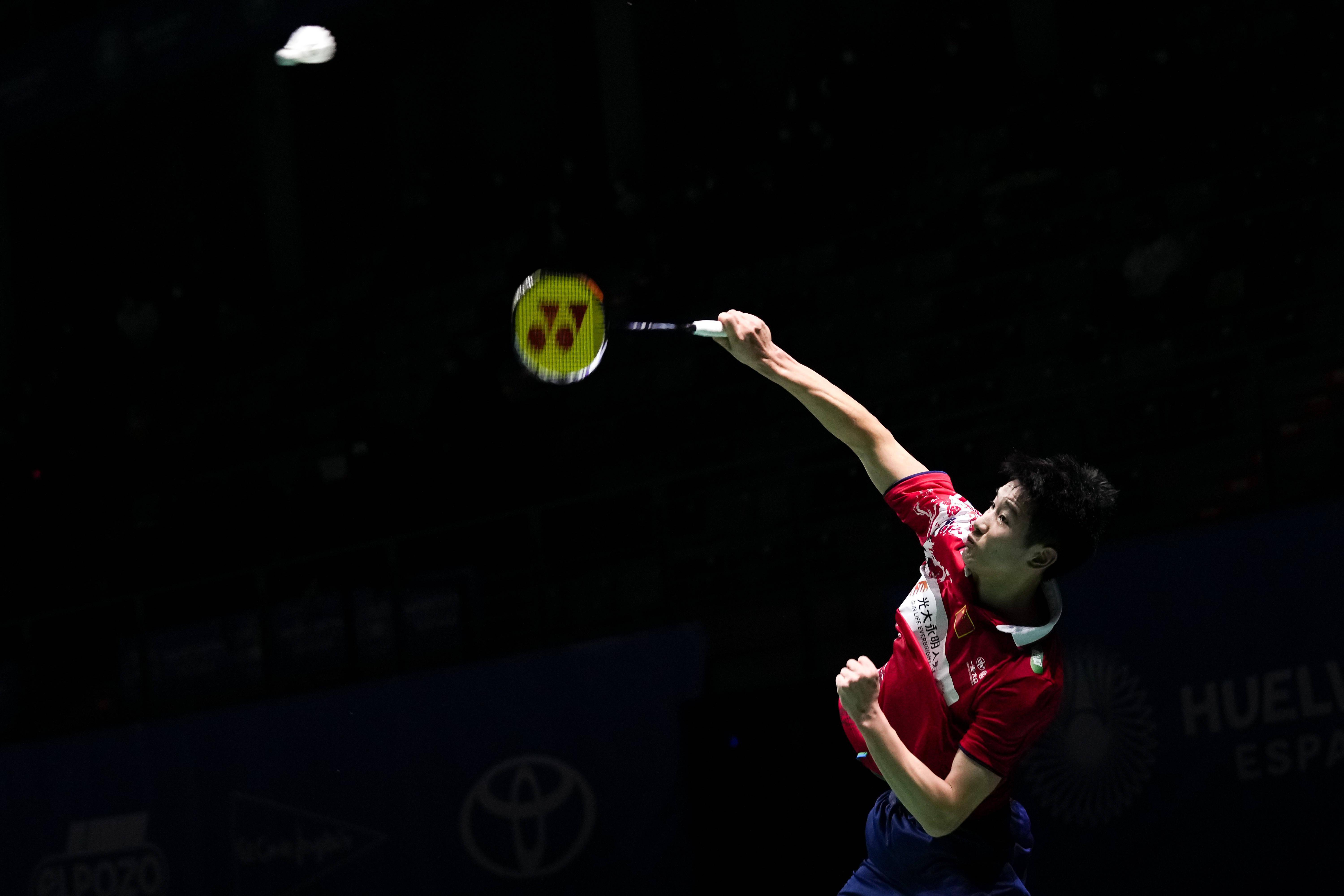 相比之下 相比之下